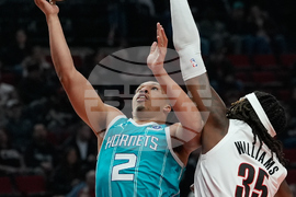 Hornets Trail Blazers Basketball