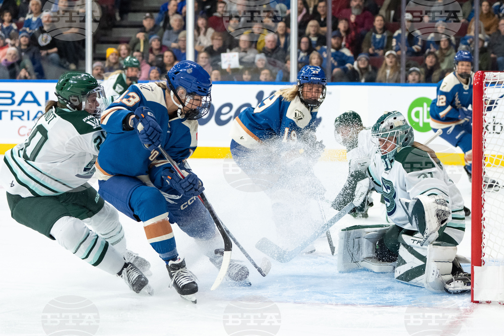 PWHL Fleet Goldeneyes Hockey