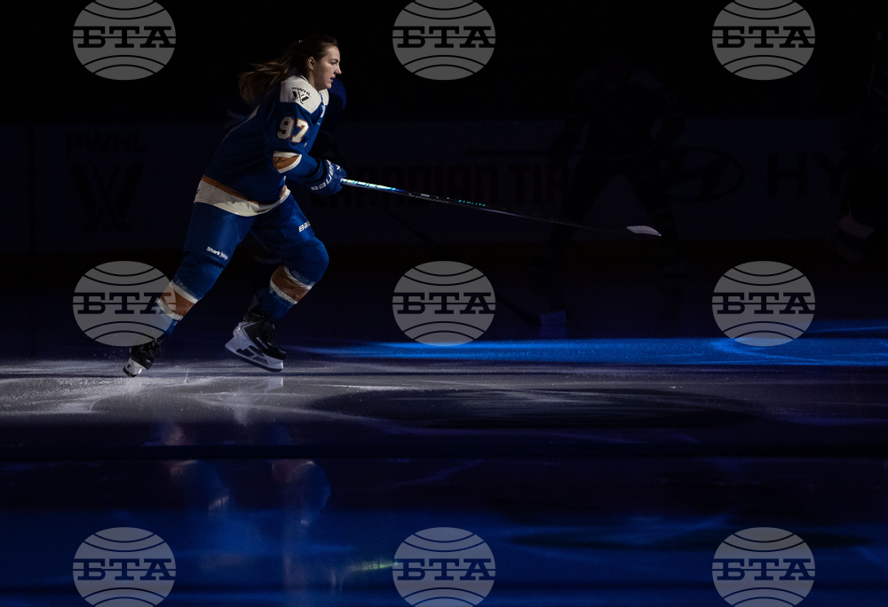 PWHL Fleet Goldeneyes Hockey