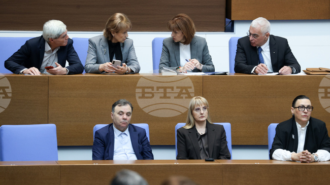 ЦИК е издала указание консултациите при кметовете на общини за членове на СИК да бъдат проведени не по-рано от 12 март, каза Камелия Нейкова