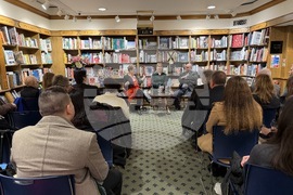 Великобритания - книжарница “Hatchards” - Роузи Голдсмит - Сюзан Къртис - Светлозар Желев