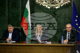 Съдебна палата - случаите „Петрохан“ и „Околчица“ - брифинг