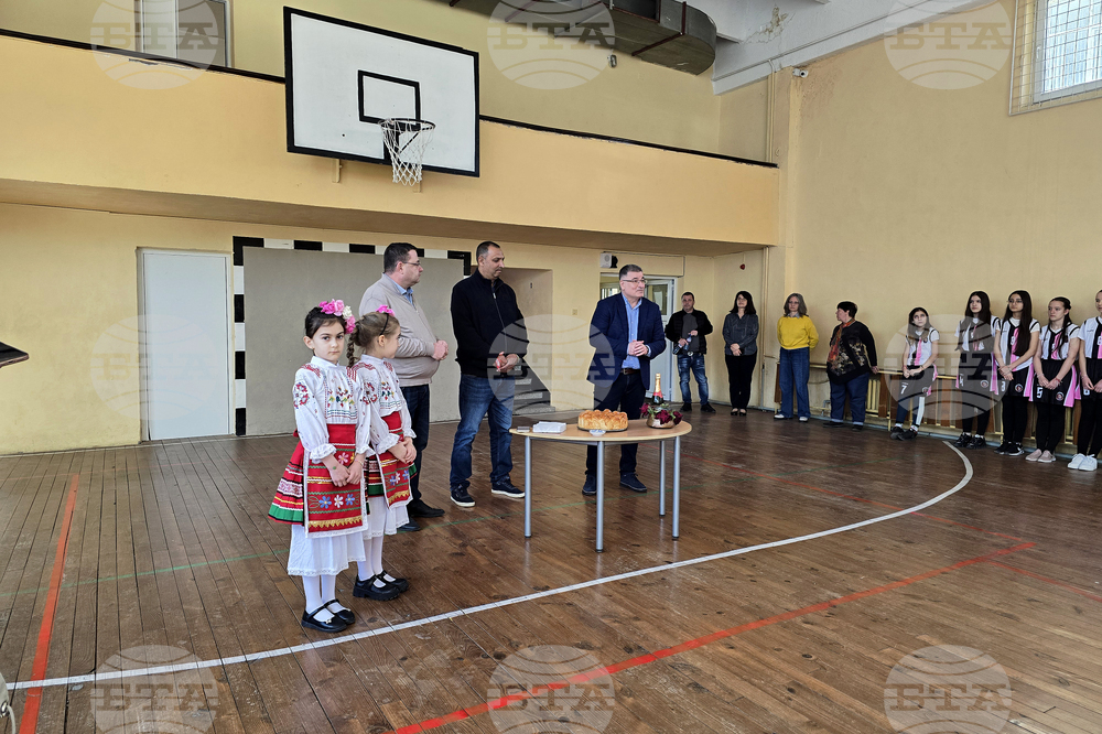 Свищов - ремонт на физкултурен салон - СУ „Николай Катранов“