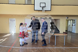 Свищов - ремонт на физкултурен салон - СУ „Николай Катранов“