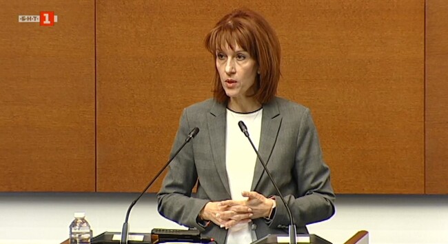 ЦИК е издала указание консултациите при кметовете на общини за членове на СИК да бъдат проведени не по-рано от 12 март, каза Камелия Нейкова