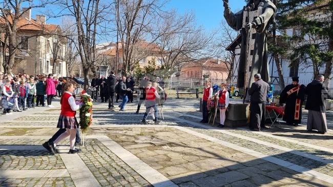 Враца- празник Св. Софроний Врачански