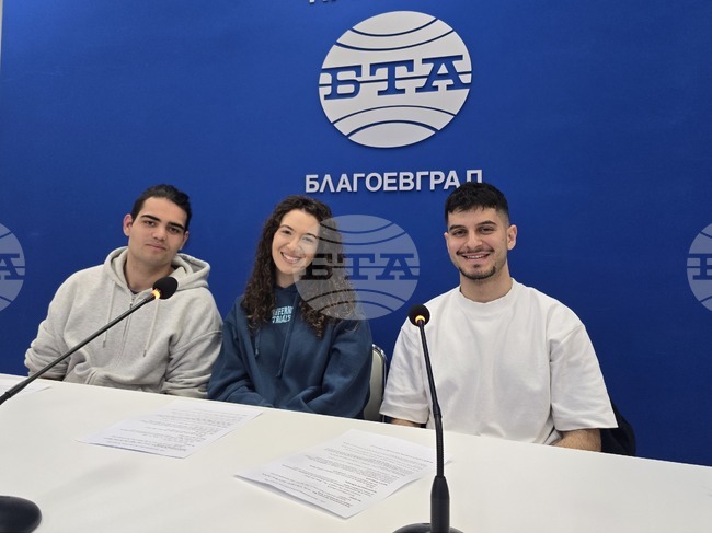 Студенти организират благотворителна футболна среща с ветерани в подкрепа на деца и младежи със синдрома на Даун