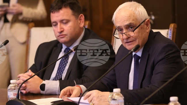 Комисията по отбрана подкрепи удължителния закон за бюджета и служебният кабинет да сключи споразумение за заем чрез инструмента SAFE