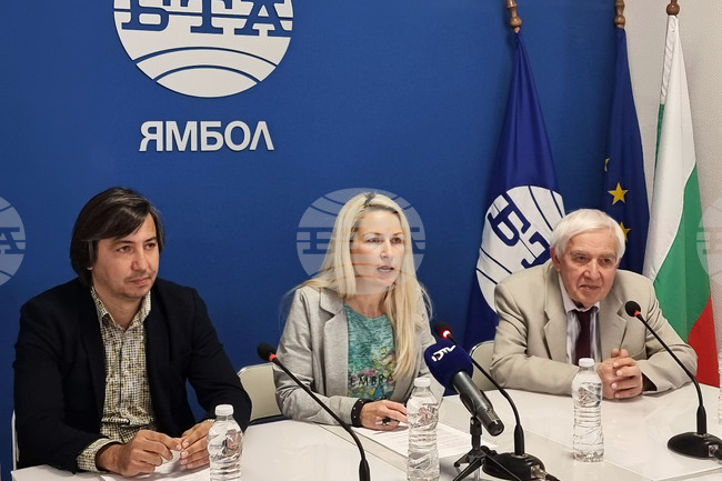 Национален пресклуб на БТА - Ямбол - социални мрежи - ограничаване - деца - гражданска петиция