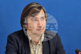 Национален пресклуб на БТА - Ямбол - социални мрежи - ограничаване - деца - гражданска петиция - Павел Тодорв