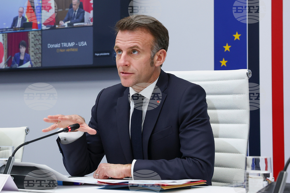 Лидерите от Г-7 са решили с консенсус да не отменят санкциите срещу Русия, заяви Макрон