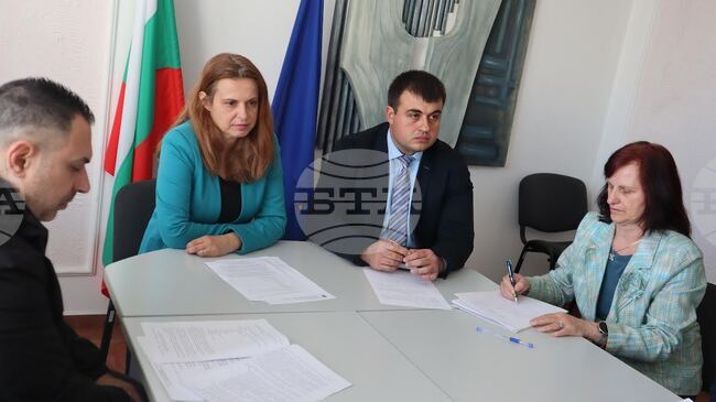 Няма случаи на птици, заболели от грип по птиците в област Стара Загора, каза директорът на ОДБХ