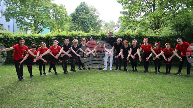 Choreographers from Gabrovo Help Lisichka Ensemble in Munich Prepare for Expats Festival