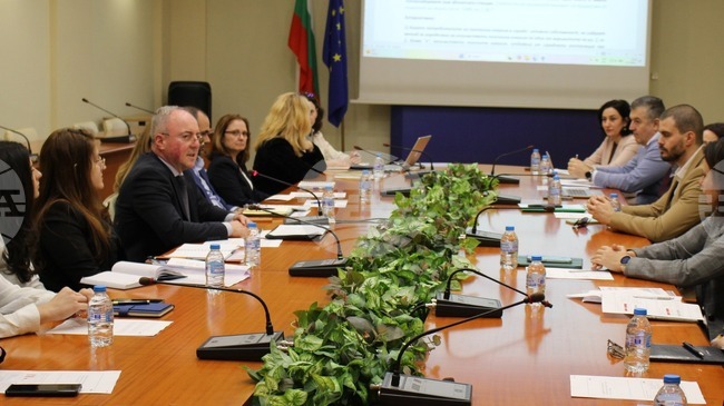 Работата по изготвянето на новата формула за сградна инсталация продължава, предстои обществено обсъждане