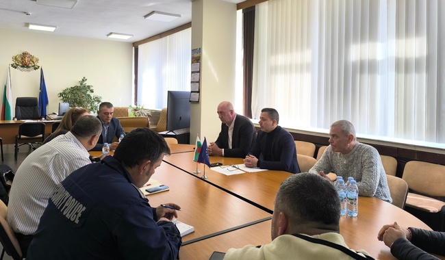 ОА Добрич: На работна среща се обсъди организацията на изборния процес