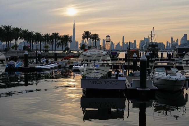 Експлозии са чути в центъра на Дубай 