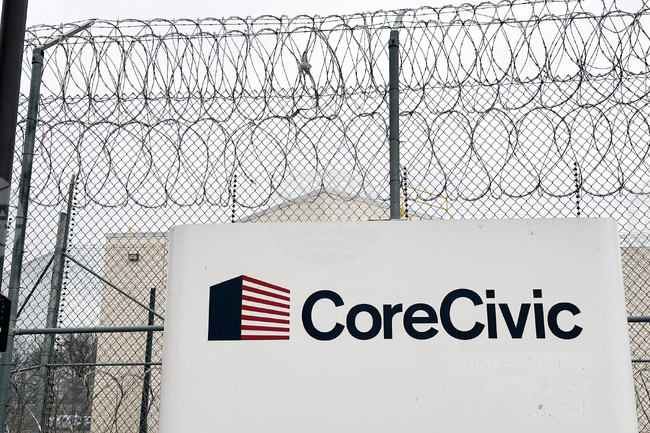 Immigrant Detention Leavenworth