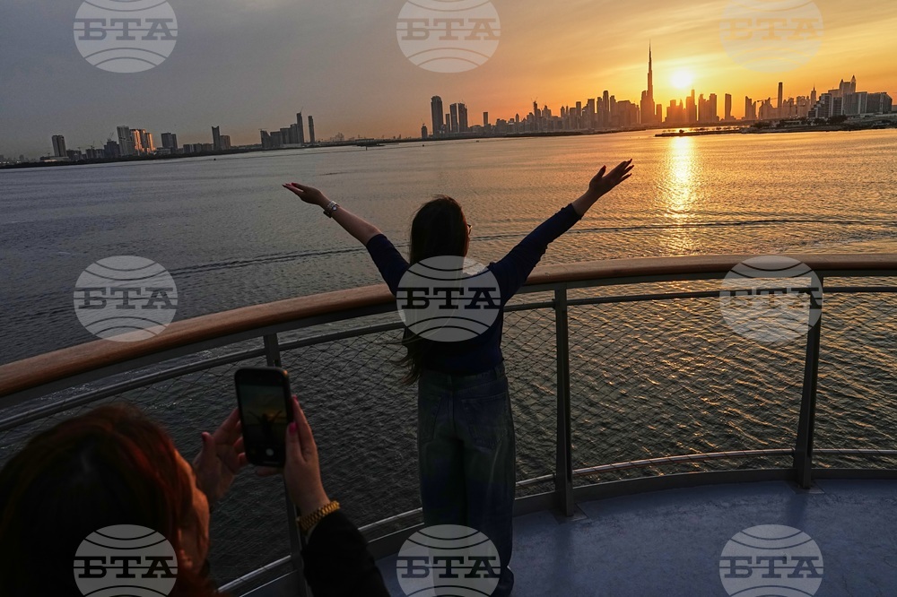 APTOPIX Emirates Iran US Israel