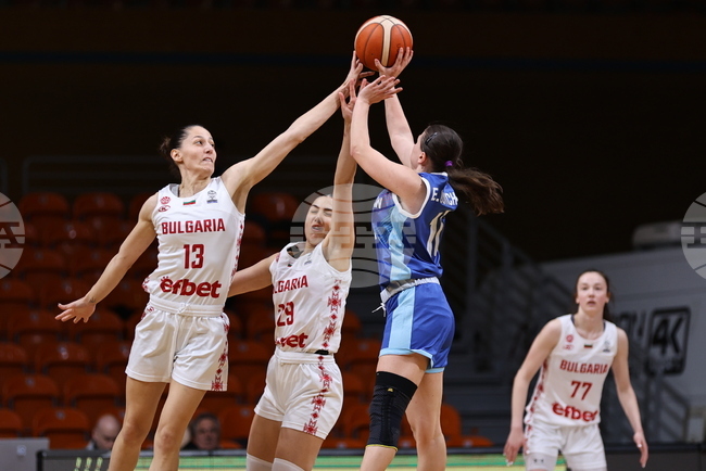 Баскетболните националки загубиха гостуването си в Черна гора в последния двубой от първия етап на евроквалификациите