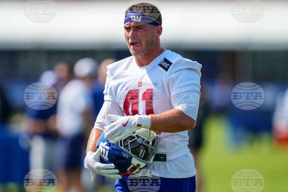 Giants Free Agency Football