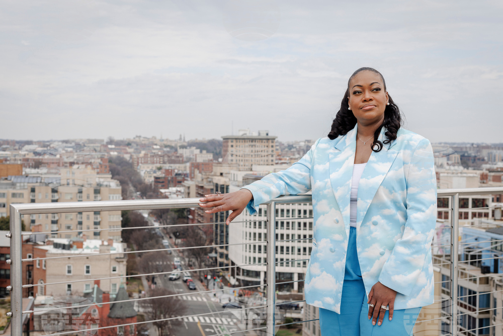 Philanthropy Omidyar CEO