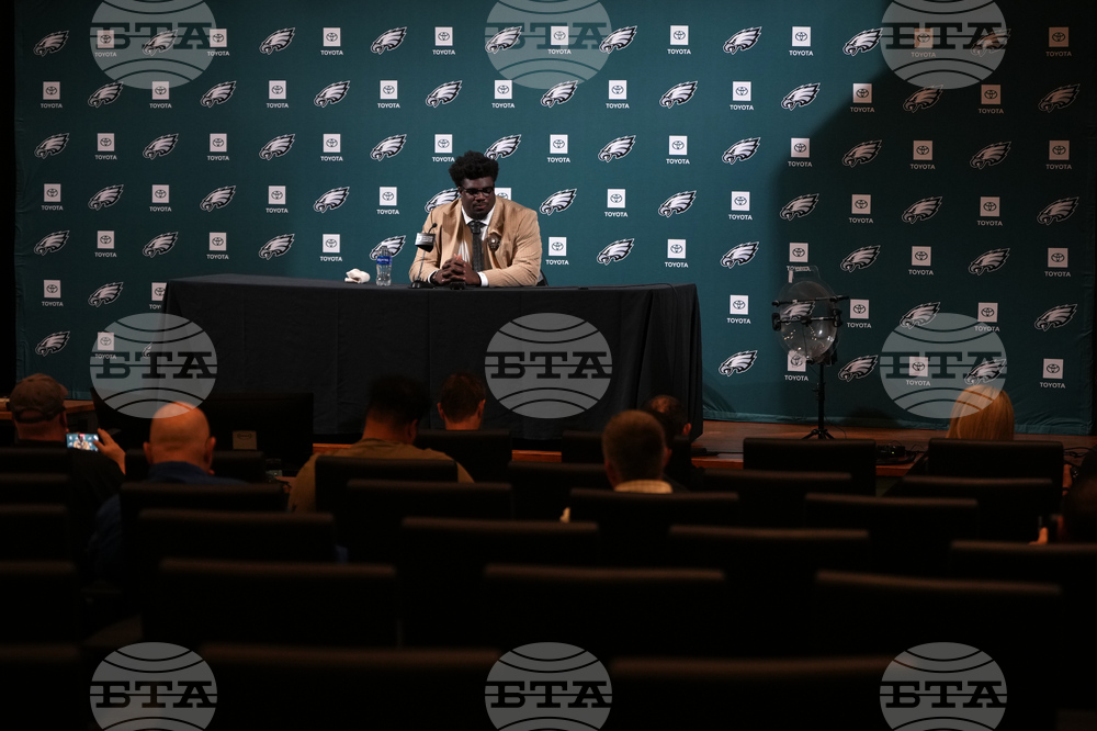 Eagles Davis Football