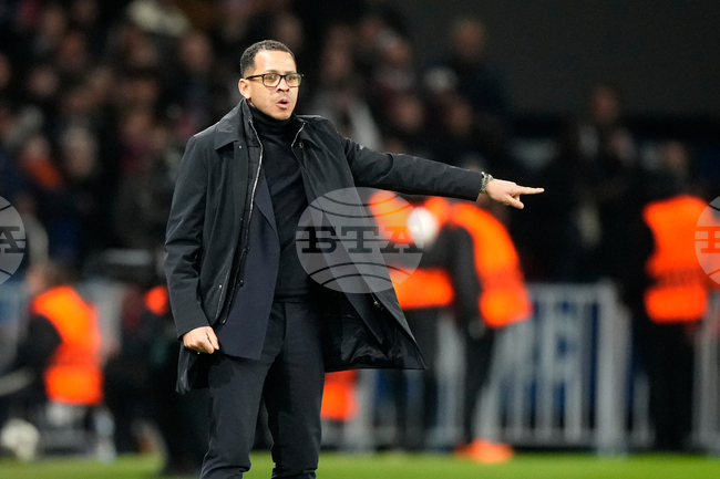 Мениджърът на Челси Лиъм Росиниър след поражението от Пари Сен Жермен: "Много разочароващ резултат"