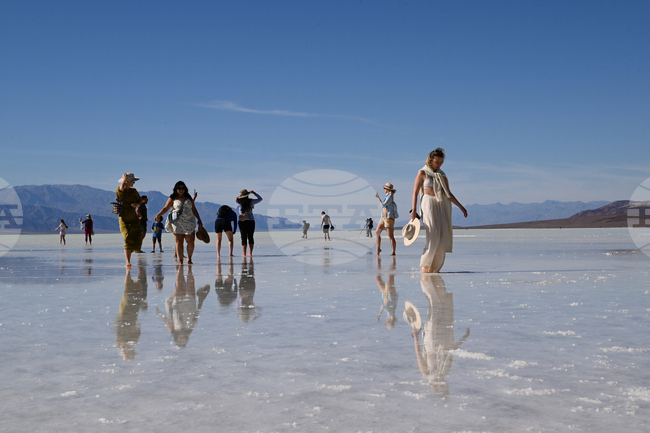 APTOPIX California Daily Life