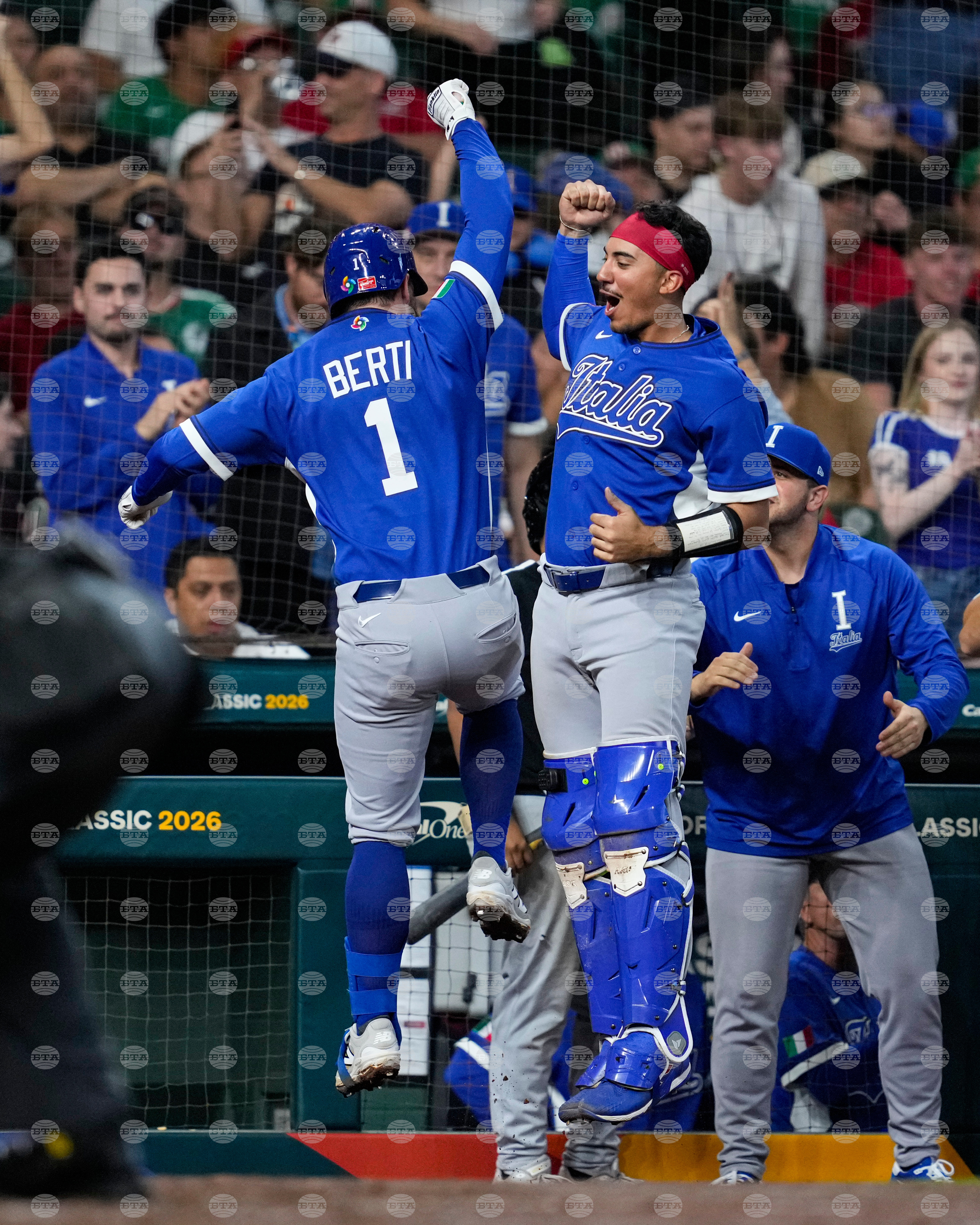 APTOPIX WBC Italy Mexico Baseball