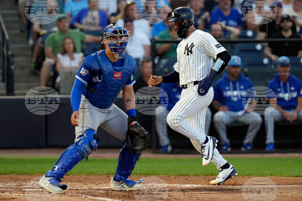 Blue Jays Yankees Baseball