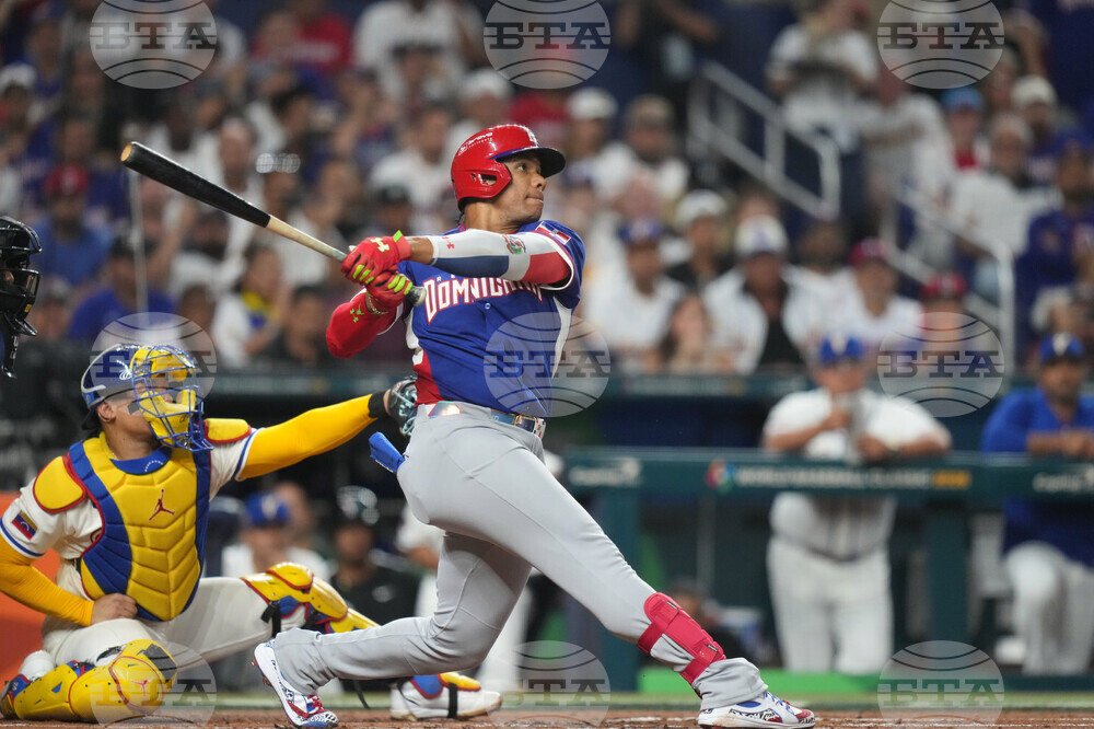 WBC Dominican Republic Venezuela Baseball