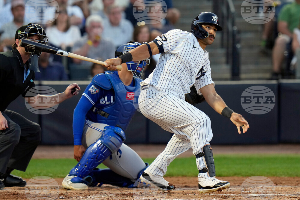 Blue Jays Yankees Baseball