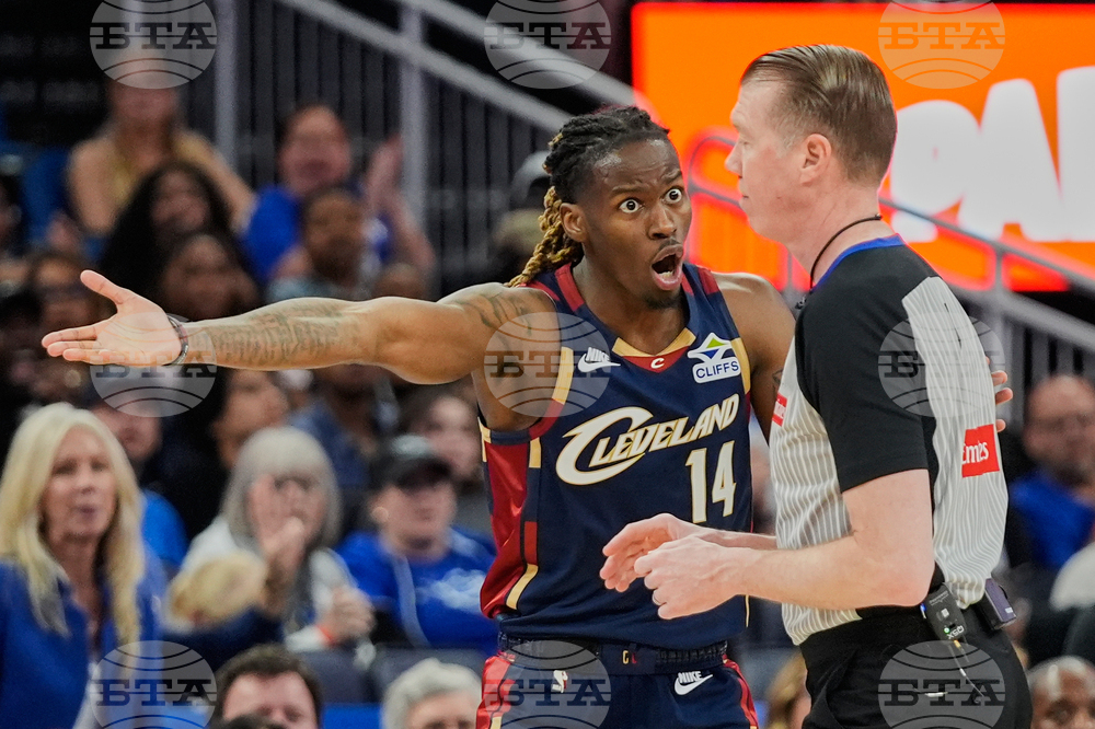 APTOPIX Cavaliers Magic Basketball