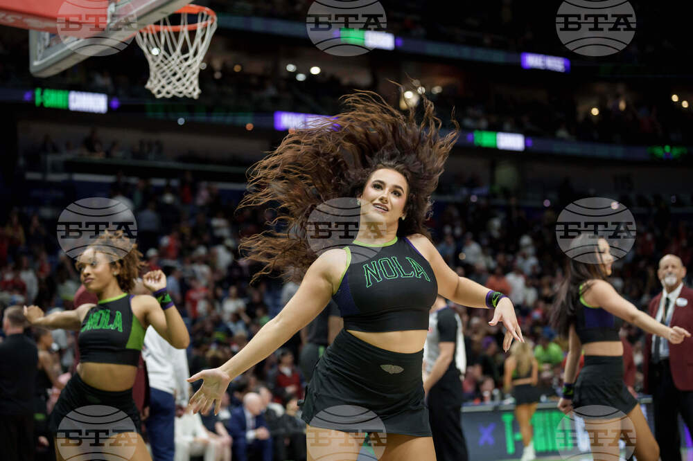 Raptors Pelicans Basketball