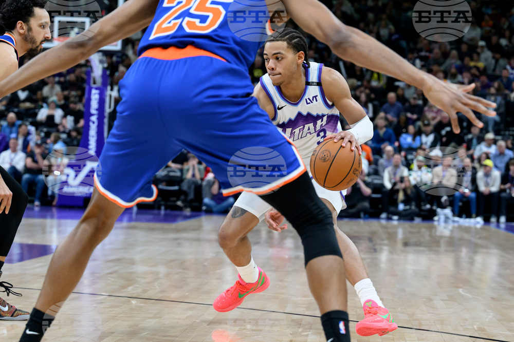 Knicks Jazz Basketball