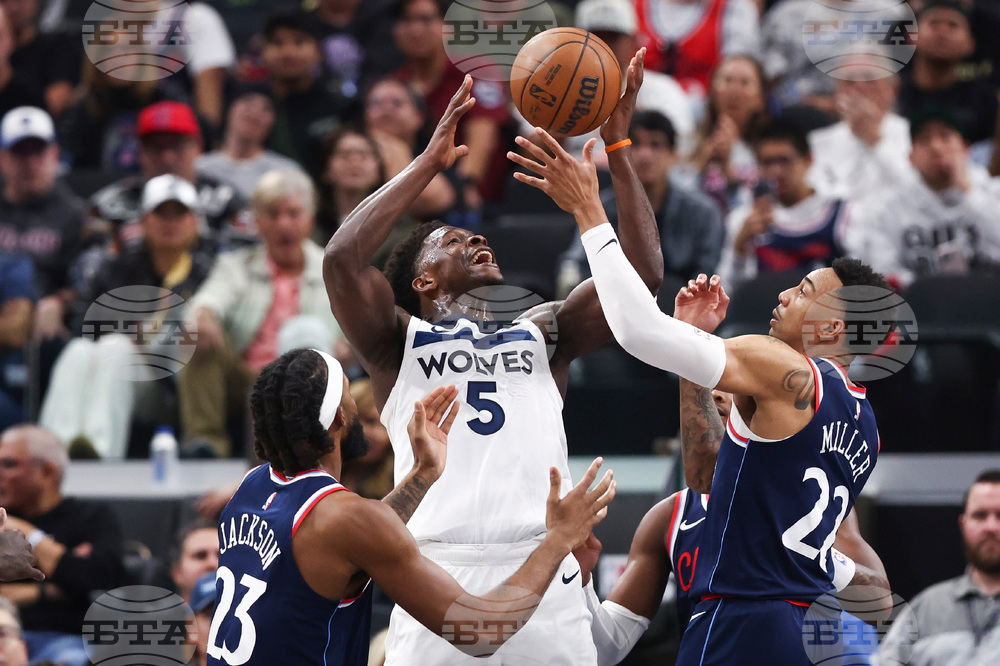 Timberwolves Clippers Basketball