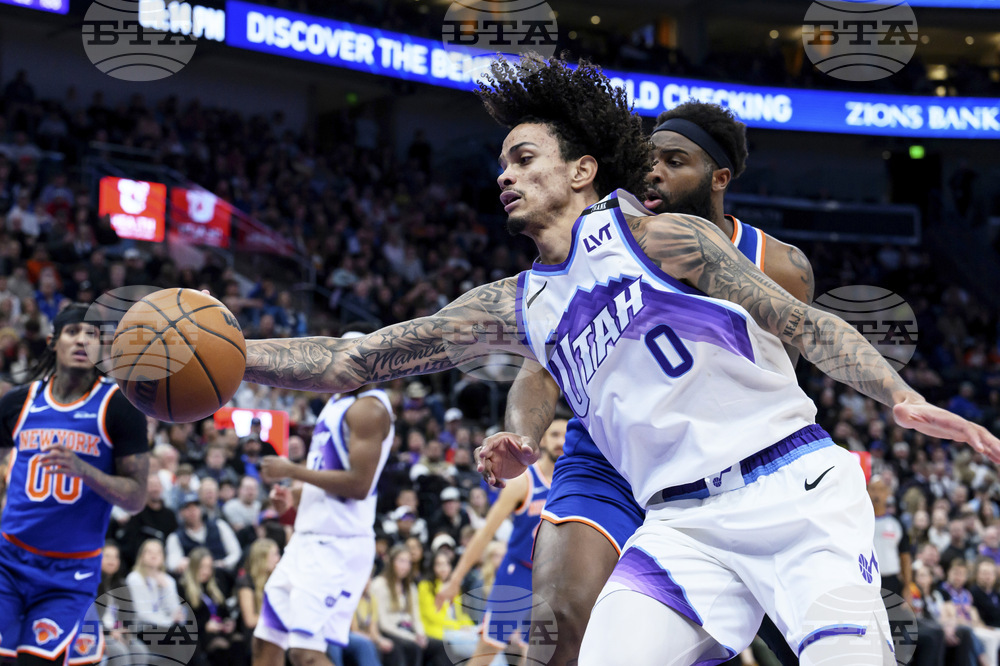 Knicks Jazz Basketball