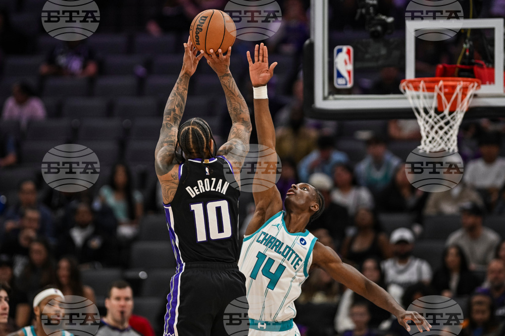 Hornets Kings Basketball