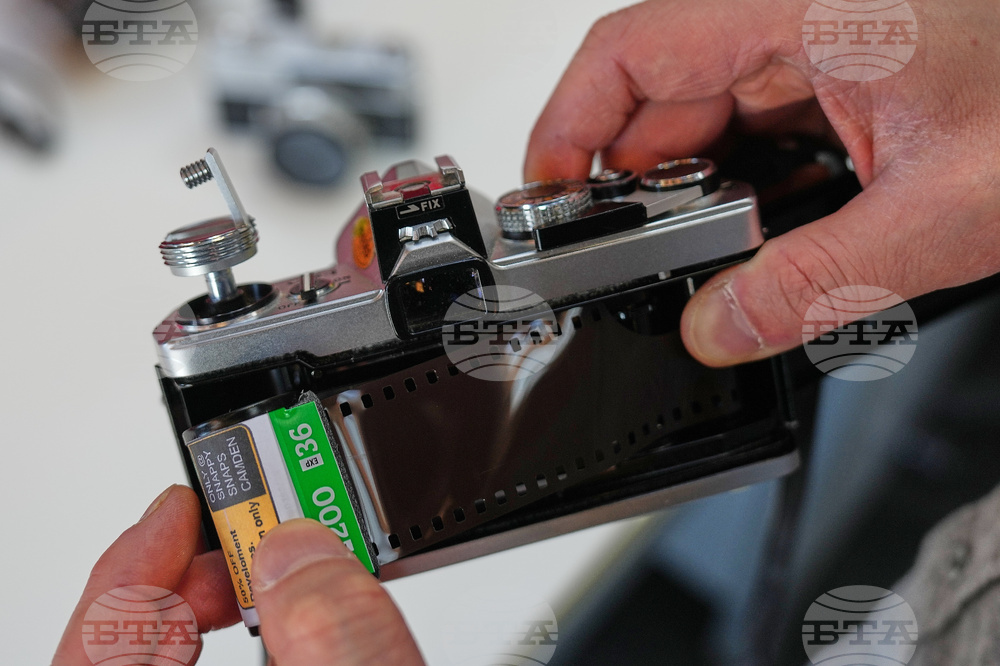 One Tech Tip-Analog Photography