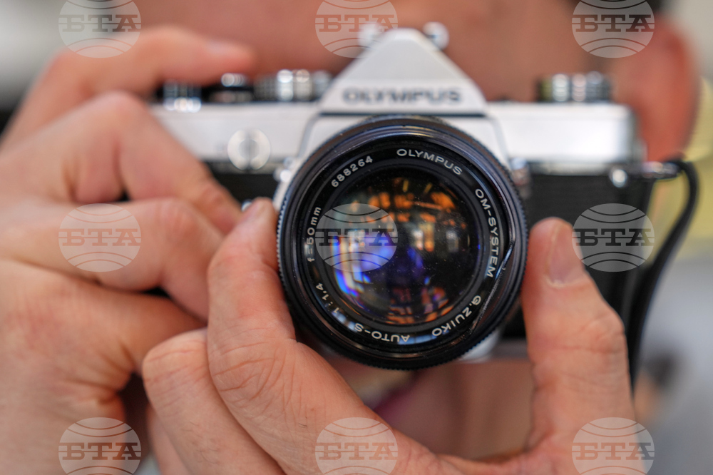 One Tech Tip-Analog Photography