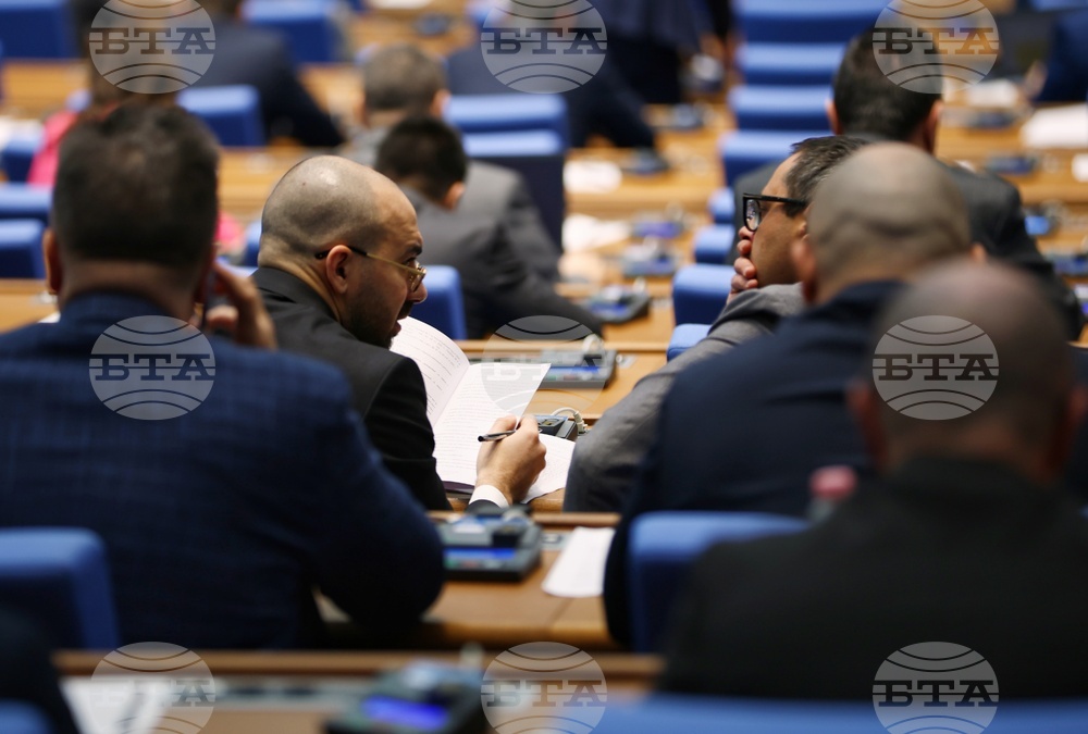 First-reading Revisions to Penal Code Increase Penalties for Sexual Offences against Children, Criminalize Illegal Dumping