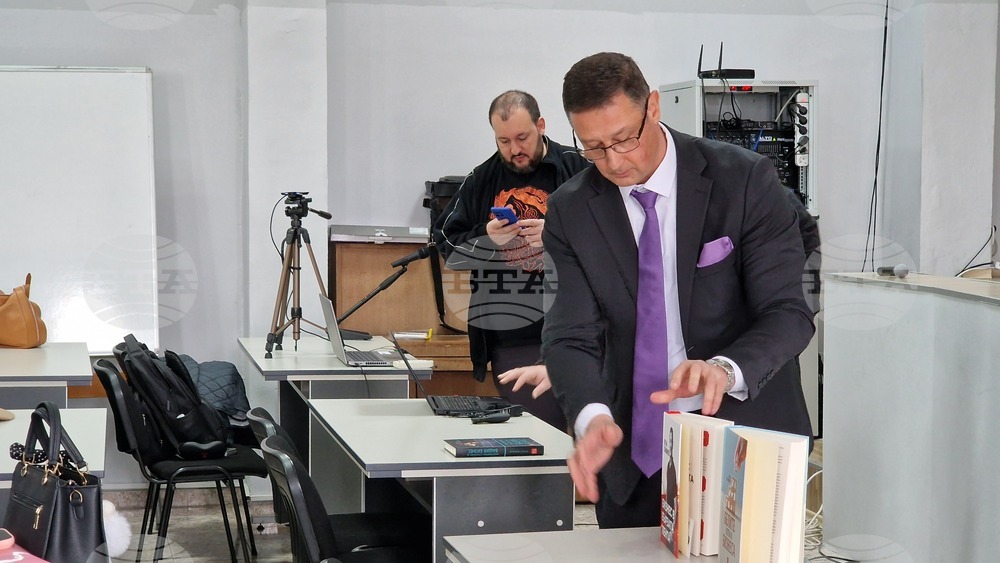 Шумен - публична лекция - проф. Евгени Станимиров