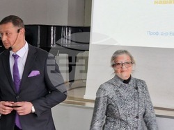 Шумен - публична лекция - проф. Евгени Станимиров