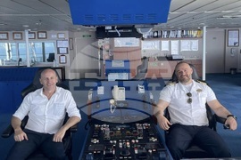 Мексико - остров Козумел - двама български капитани