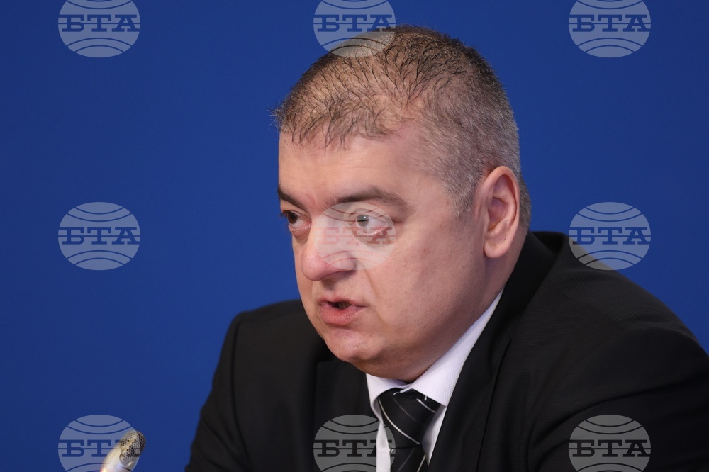 Национален пресклуб БТА-София -Юлиан Тошмаков - Борис Велев - пресконференция