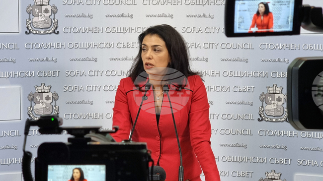 Процедурата за модернизация на депа и нови трамваи може да доведе до концесия на сервизната дейност на Столичния електротранспорт, каза Ваня Григорова