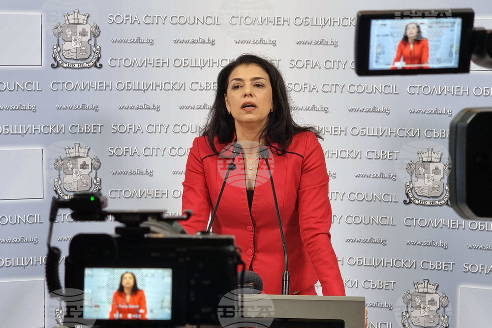 Столичен общински съвет - Ваня Григорова - брифингг