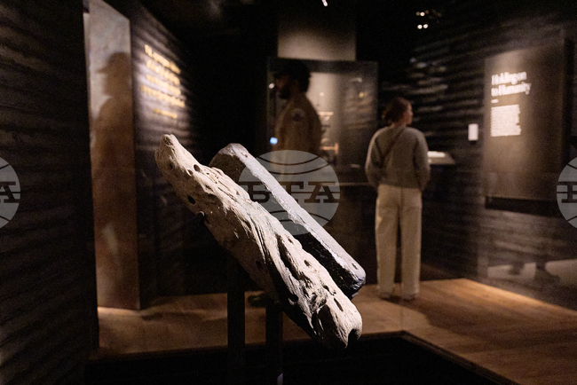 Smithsonian Slave Ship