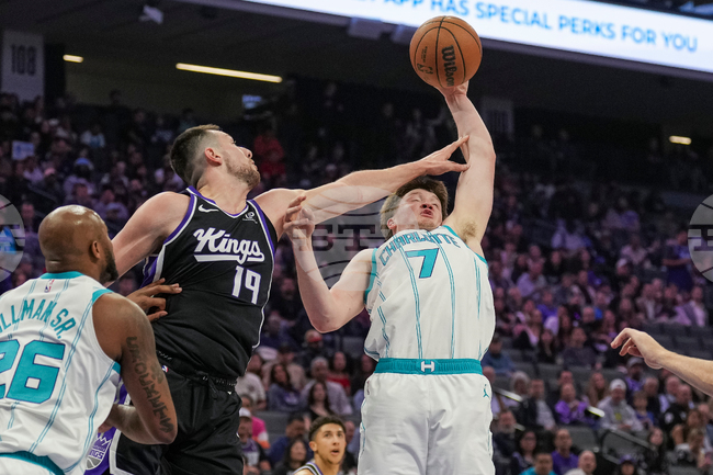 APTOPIX Hornets Kings Basketball