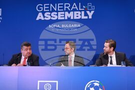 Футбол - асамблея - пресконференция